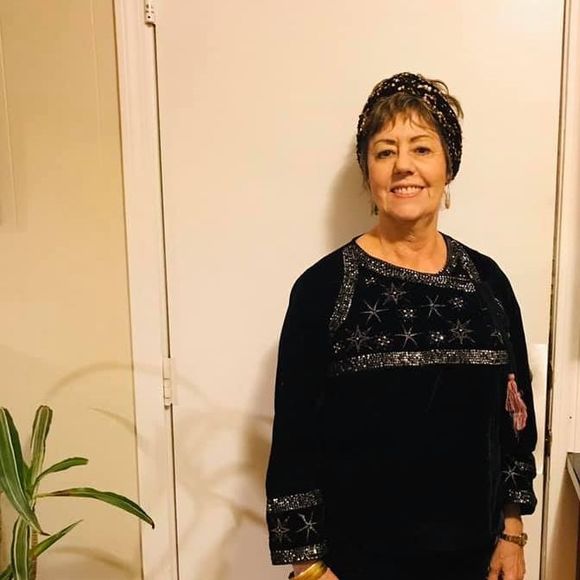 Meet your Posher, Natalia - Picture 1 of 1